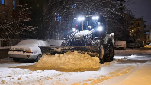 Battalgazi’de Kar Seferberliği: Başkan Taşkın Sahada, Yollar Açık