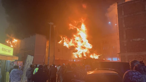 Hamidiye Mahallesi’nde Konteyner Yatakhanede Büyük Yangın