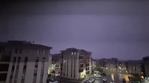 Malatyada Şirret Temizlikleri Geceyi Aydınlatan Şimşekler ile Işıldadı