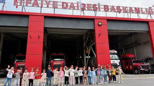 Küçük Öğrenciler, İtfaiyecilik Mesleğini Uygulamalı Olarak Tanıdı