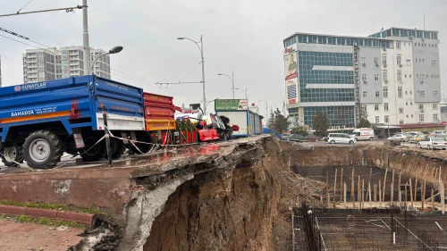Salköprü Mahallesi’nde Yerinde Dönüşüm İnşaatında Çökme