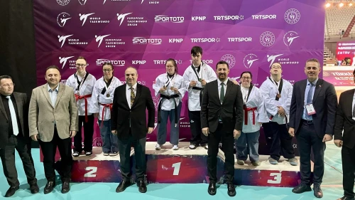 Malatyalı milli sporcu Abdülmecid Türk’ten altın madalya: Antalya’da şampiyonluk kürsüsüne çıktı!