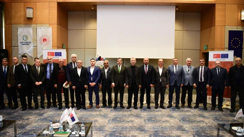 1.000 çiftçiye akıllı tarım eğitimi ve 50 model bahçe!