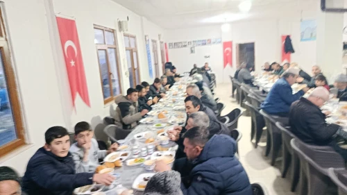 Darende’de Örnek İftar: Tüm Mahalle Aynı Sofrada Buluşuyor