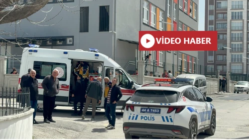 Malatya’da Liselilerin Bıçaklı Kavgası: 4 Öğrenci Yaralandı