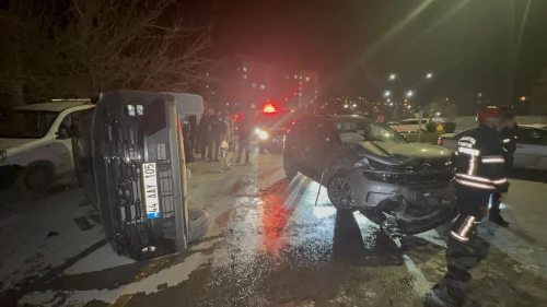 Malatya’da Korkutan Kaza: Otomobil Devrildi, 4 Yaralı Var