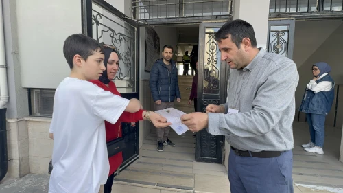 Malatya’da Bursluluk Sınavı Heyecanı: 19 Bin Öğrenci Geleceği İçin Ter Döktü