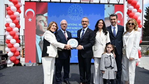 Malatya’da hayırsever eliyle yükselen Elif Sevinç Mertöz Ortaokulu açıldı