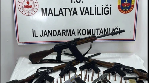 Malatya’da Jandarmadan Silah Kaçakçılığı Operasyonu: Çok Sayıda Silah Ele Geçirildi
