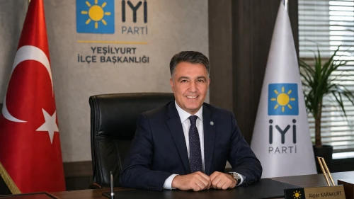 İYİ Parti Yeşilyurt İlçe Başkanı Karakurt’tan Araç Muayene Çilesine Tepki: "Kapasite Artırılmalı"