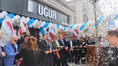 Akpınar Çarşısı Yeni İşyerleri İle Yeniden Canlanıyor