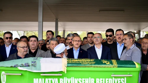MHP’li Mehmet Fendoğlu’nun Acı Günü: Annesi Son Yolculuğuna Uğurlandı