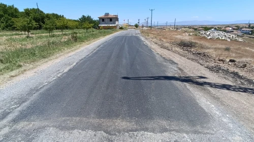 Malatya Büyükşehir Belediyesi Akçadağ’da Yol Çalışmalarını Genişletiyor