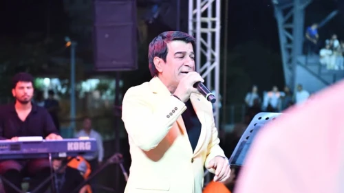 Yeşilyurt Kiraz Festivali'nde Türkü Gecesi