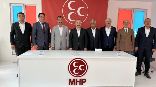 MHP Malatya İlçe Teşkilatlarında Bayrak Değişimi Resmileşti