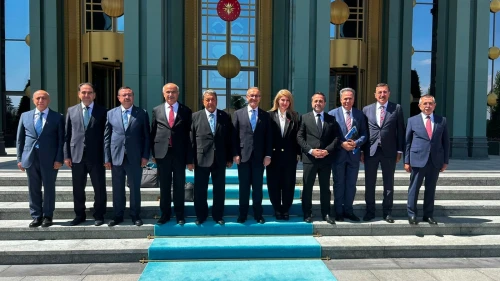 Malatya Heyeti Cevdet Yılmaz’la Bir Araya Geldi..!