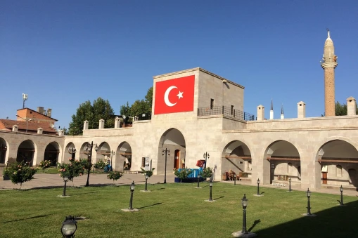 Silahtar Mustafa Paşa Kervansarayı | Battalgazi’nin Tarihi Mirası
