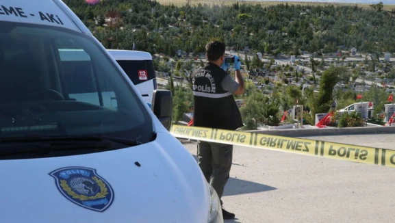 Malatya Şehir Mezarlığında Kavga 1 Ölü 2 Yaralı