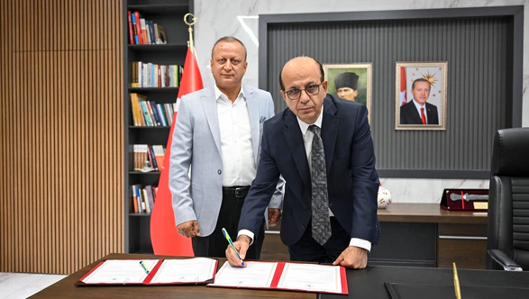 Başkan İlhan GEÇİT Özalper Mahallesine İnşa Edilecek Taziye Evinin Protokolünü İmzaladı