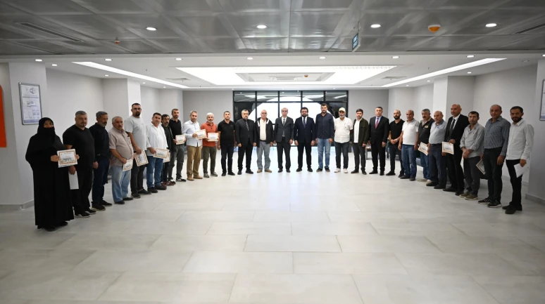 Yeşilyurt’ta Ana Arı Yetiştirme Kursu Tamamlandı: Sertifikalar Verildi