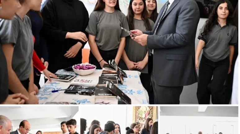Cumhuriyet Anadolu Lisesi Öğrencileri Kitap Tutkusunu Kutluyor