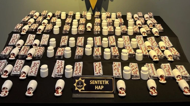 Malatya’da Narkotik Operasyonunda 7 Bin 881 Sentetik Ecza Yakalandı