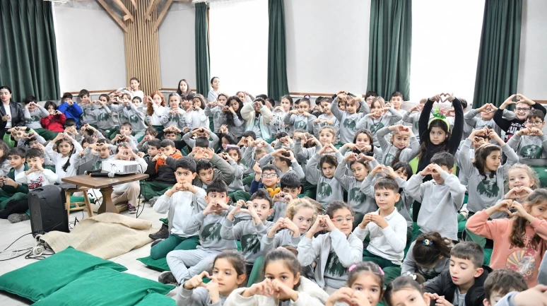 Yeşilyurt'ta Çevre Seferberliği: 7 Bin 300 Öğrenciye "Sıfır Atık" Eğitimi