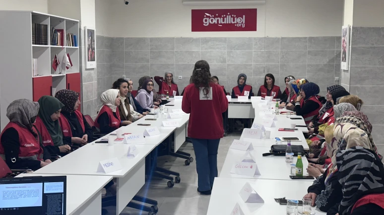 Kızılay, Evde Bakım Hizmetlerinde Gönüllüleri İçin Seferber Oluyor