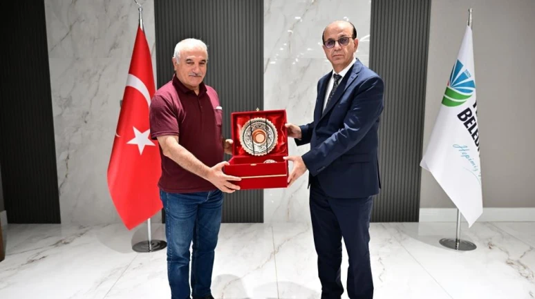 Tarihe Işık Tutan Kitap Yeşilyurt Belediyesi’nden