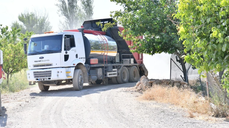 Hizmette Merkez-Kırsal Ayrımı Yok: Yeşilyurt Belediyesi Her Yerde