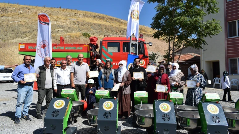 ORKÖY Desteğiyle 12 Aileye Hamur Yoğurma Makinası Teslim Edildi