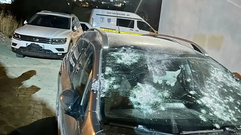 Malatya'da Gece Yarısı Park Halindeki Araca Silahlı Saldırı