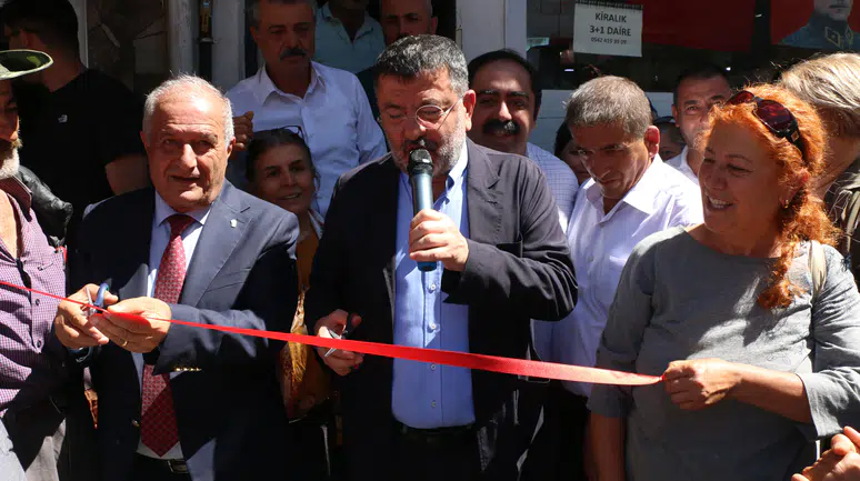 Yeni Parti Hekimhan Binası Veli Ağbaba'nın Katılımıyla Açıldı