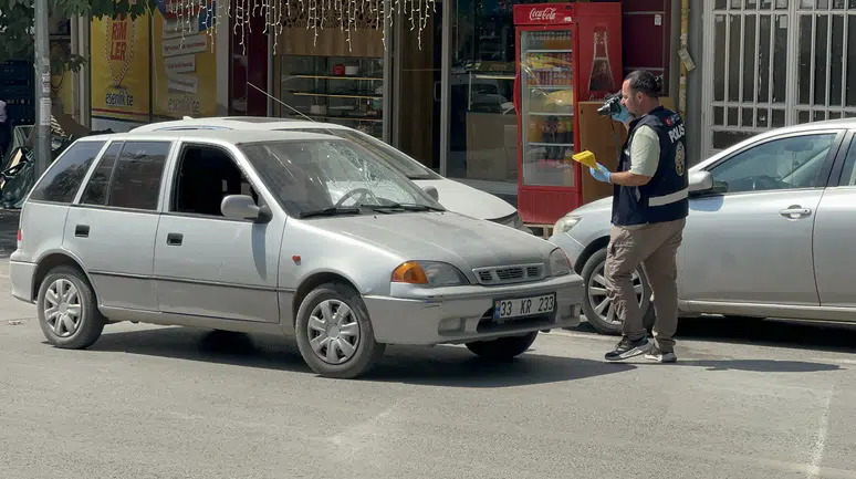 Battalgazi’de Korkutan Kaza: Otomobil Yayaya Çarptı, 2 Yaralı!