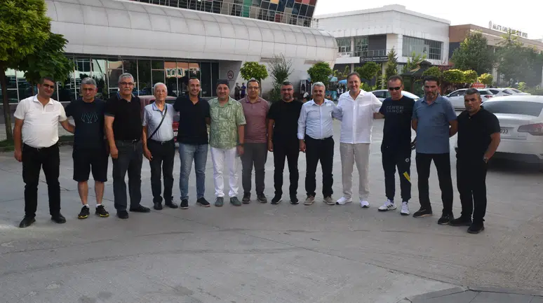 Dünya Şampiyonu Bilardocu Hacı Arap Yaman Malatya’da!