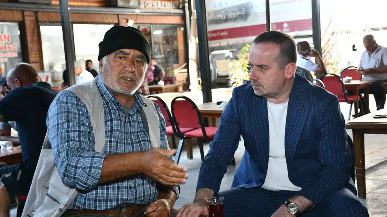 Salih Karademir: "TMO Bir An Önce Kayısı Alımı Yapmalı"