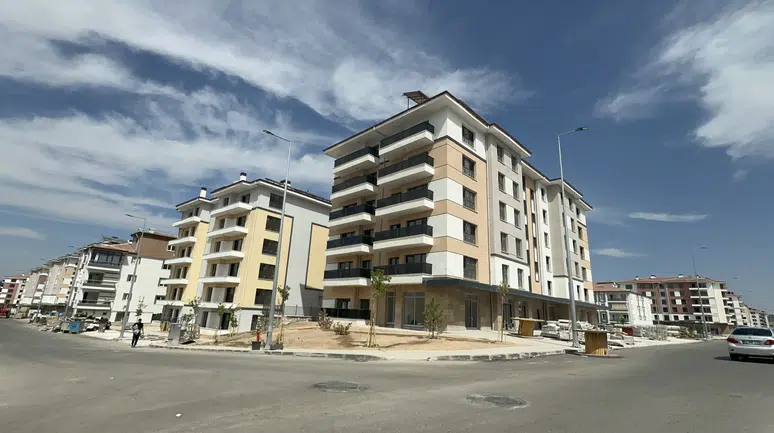 Binlerce Konut ve İşyeri İçin Anahtar Teslim Tarihleri Açıkladı