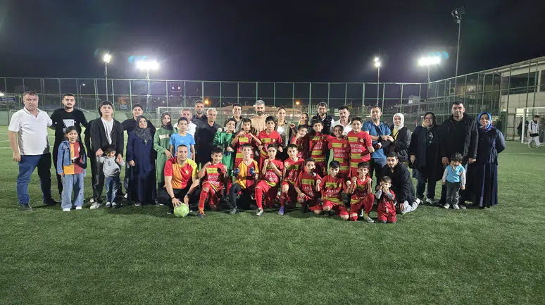 U-12 Futbol Ligi'nde Karşılaşmalar Devam Ediyor