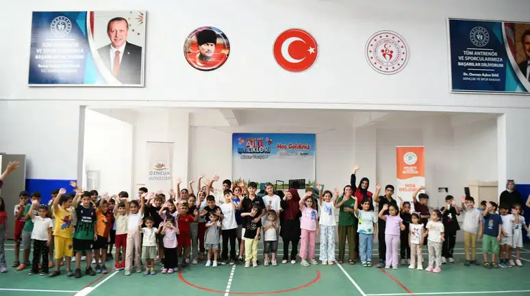 Yeşilyurt Aile Şenlikleri Melekbaba’da Coşku Neşeyle Gerçekleştirildi