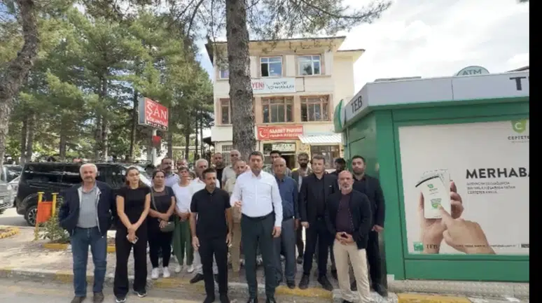 Arapgir'de Parti Binası Gerginliği: CHP ve YENİ Parti Karşı Karşıya