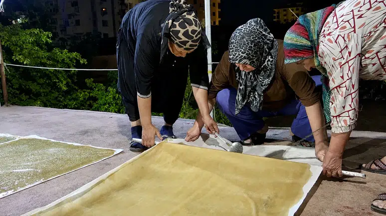 Depreme Rağmen Malatya'yı Terk Etmedi: 50 Yıldır Pestil Seriyor
