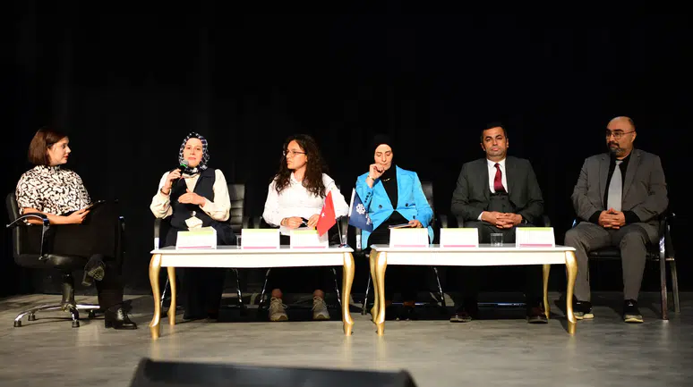 Malatya'da "Yaşlılıkta Yalnızlık ve Güvenli Yaşam" Paneli