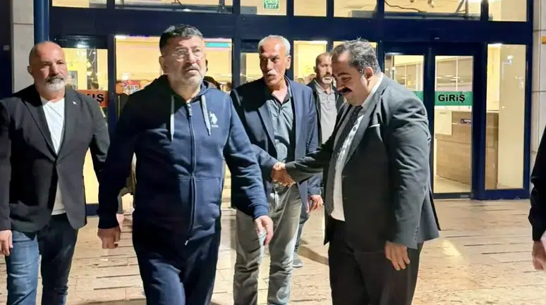 Veli Ağbaba’nın Tedavisi Tamamlandı, Hastaneden Uğurlandı