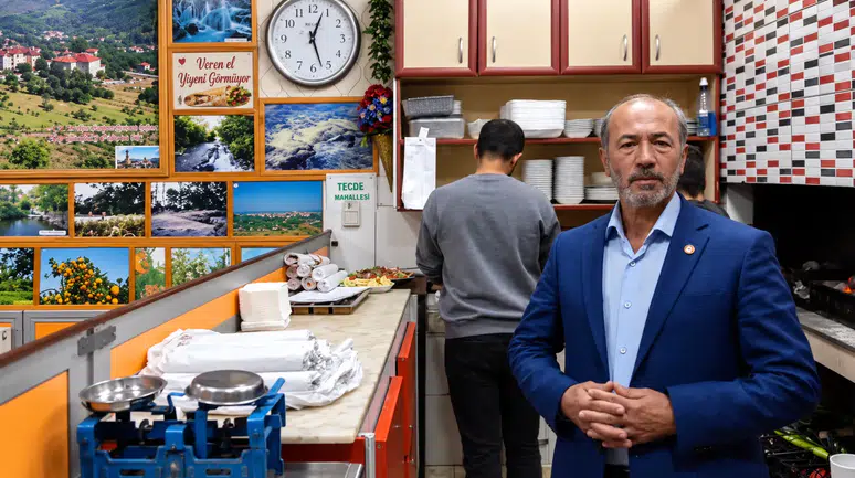 Malatya'da 16 Yıldır Süren "Askıda Dürüm" Dayanışması