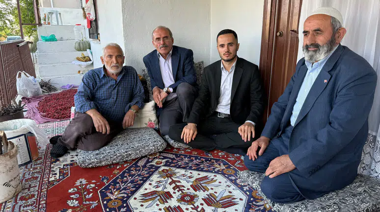 MHP Kuluncak Teşkilatından Şehit Ailelerine Ziyaret