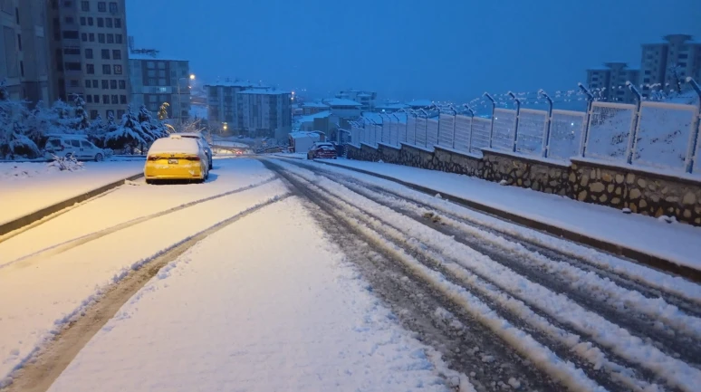 Battalgazi’de Kar Mesaisi: Başkan Taşkın Sahada Takipte