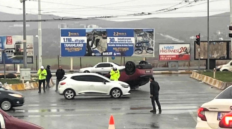 Malatya’da İki Ayrı Trafik Kazası: 3 Kişi Yaralandı