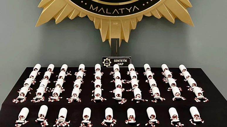 Maşti Otogarı'nda Narkotik Denetimi: Binlerce Hap Ele Geçirildi