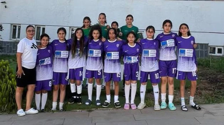 Malatya'nın Yıldız Kızları, Grup Şampiyonluğunu İlan Etti