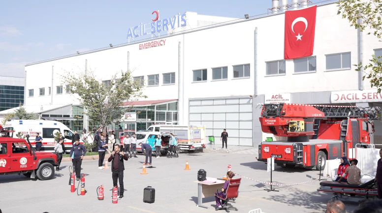 Malatya Eğitim ve Araştırma Hastanesi’nde Yangın Tatbikatı Gerçekleştirildi